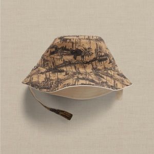 Banana Republic Reversable Bucket Hat for baby+ toddler. $35
